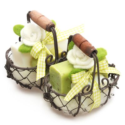 Wire basket filled with sheep milk soap square 100g and soap heart 23g, decorated with a felt flower, Classic/verbena 