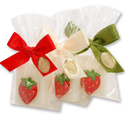 Sheep milk guest soap 25g, decorated with a strawberry in a cellophane, Classic 