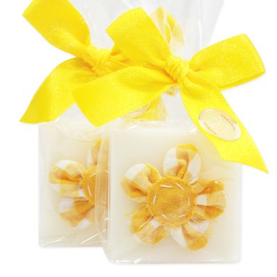 Sheep milk quadrat soap 35g, decorated with a flower in a cellophane, Classic 