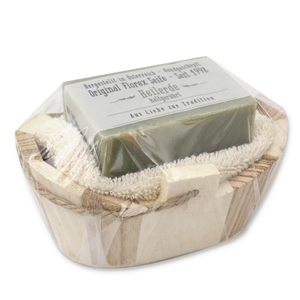 Cold-stirred special soap 100g and a washing cloth in a wooden basket in cello "Love for tradition", Healing earth 