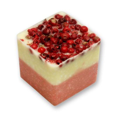 Bath butter cube with sheep milk 50g, Schinus berries/Cranberry 