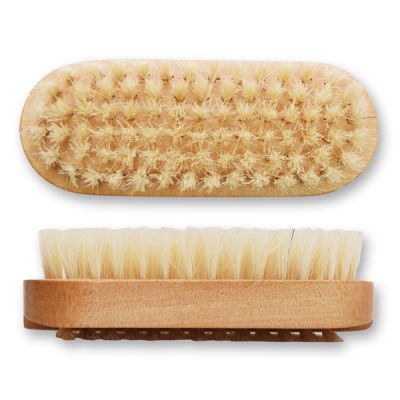 Wooden nailbrush round 