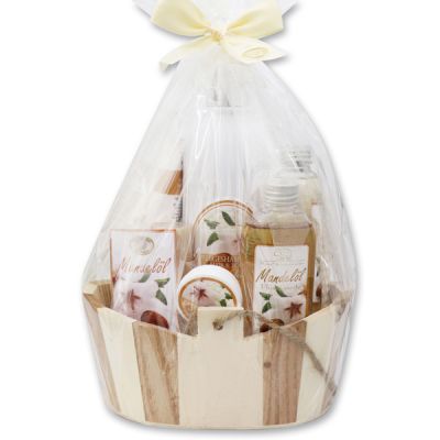 Wooden basket set 8 pieces in a cellophane bag, Almond 