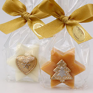 Sheep milk soap star 20g, decorated for christmas in a cellophane bag, Classic/Swiss pine 