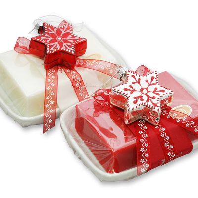 Sheep milk soap 150g on a soap dish decorated with a star in a cellophane bag, Classic/pomegranate 